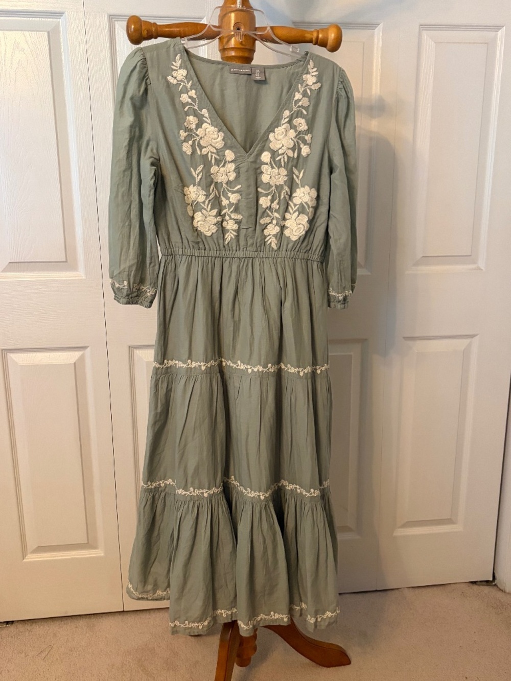 Lucky Brand Embroidered Tiered Dress 3/4th sleeves, Sage Green Size S